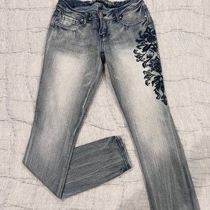 Almost Famous Patterned Jeans